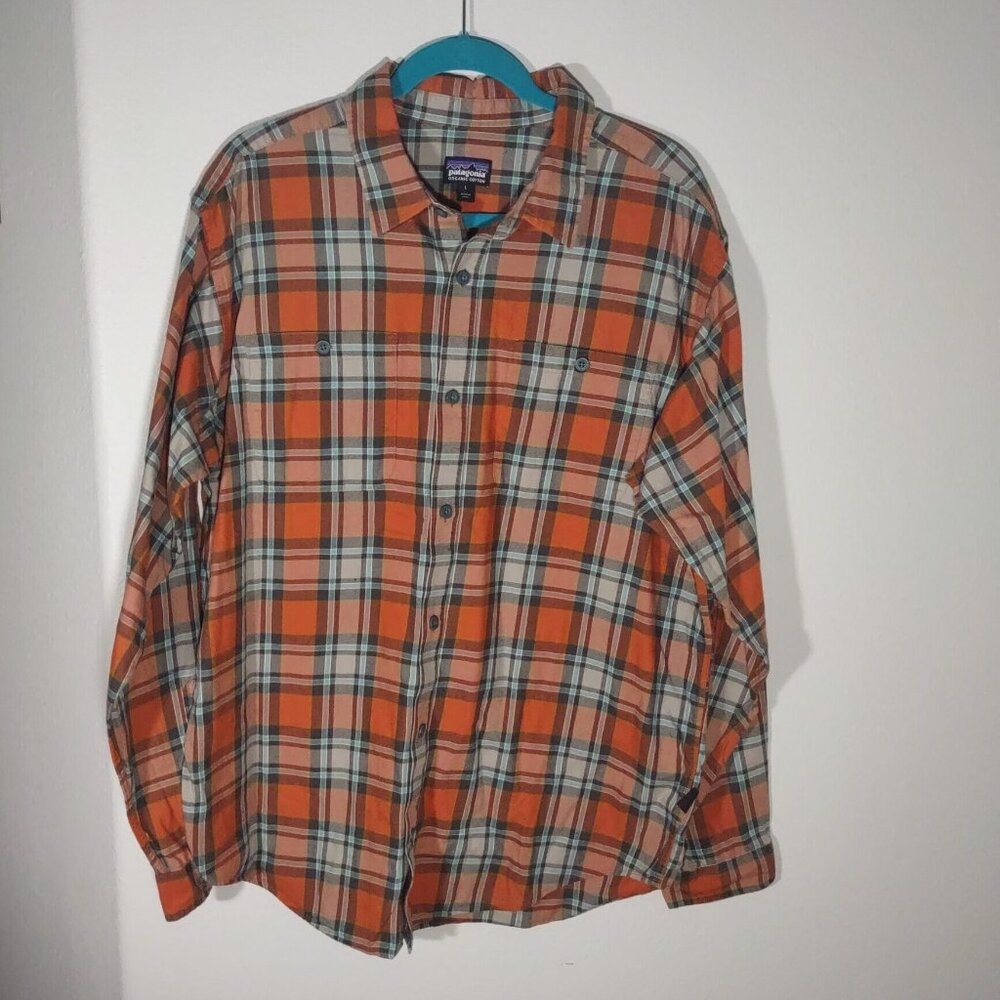 Men's Patagonia Organic Cotton Button Up Polo Shirt Size Large Orange/Grey Plaid